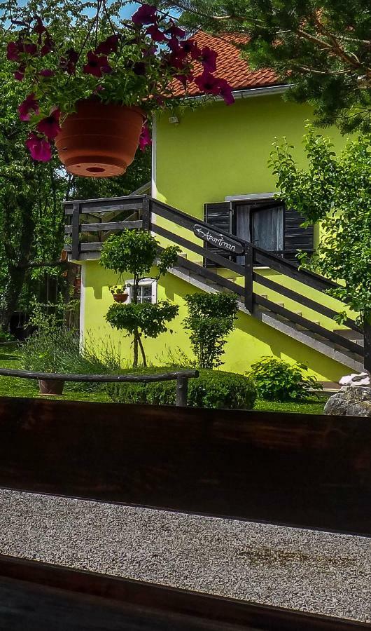 Apartment Franciska Rakovica Luaran gambar
